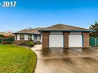 21918 NE Shaver St, Fairview, OR 97024