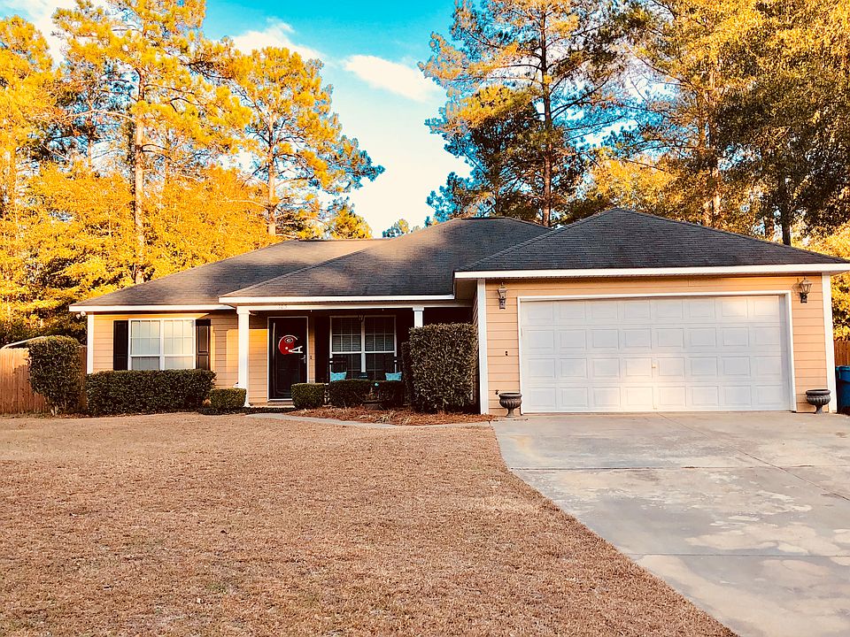 1st image of 105 Robertson Dr