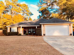105 Robertson Dr, Leesburg, GA 31763