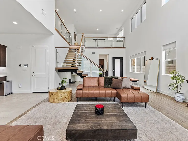 27526 Elderberry Dr — Photo 6