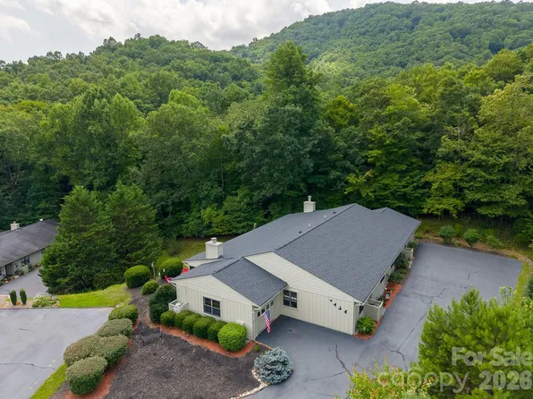 16A Willow View Dr, Franklin, NC 28734