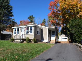 16 Lindy St, Pembroke, NH 03275