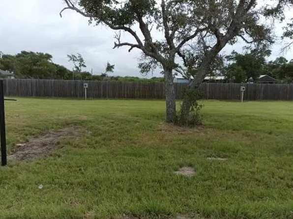 1406 W Corpus Christi St Unit 77, Rockport, TX 78382