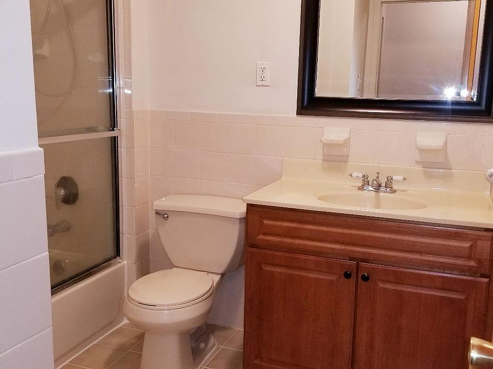 Bathroom 1 in hallway