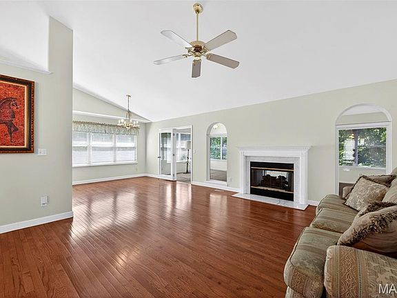 2nd image of 520 Woodview Meadows Ct