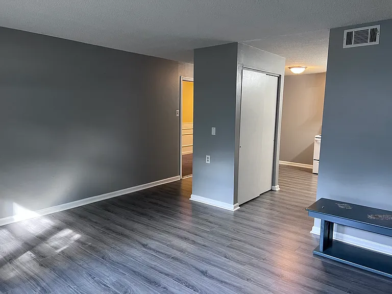 310 East St #11 — Photo 3