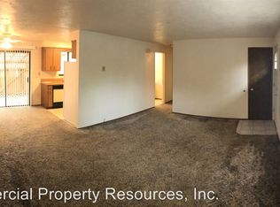 1267 E Santiam St APT 6, Stayton, OR 97383
