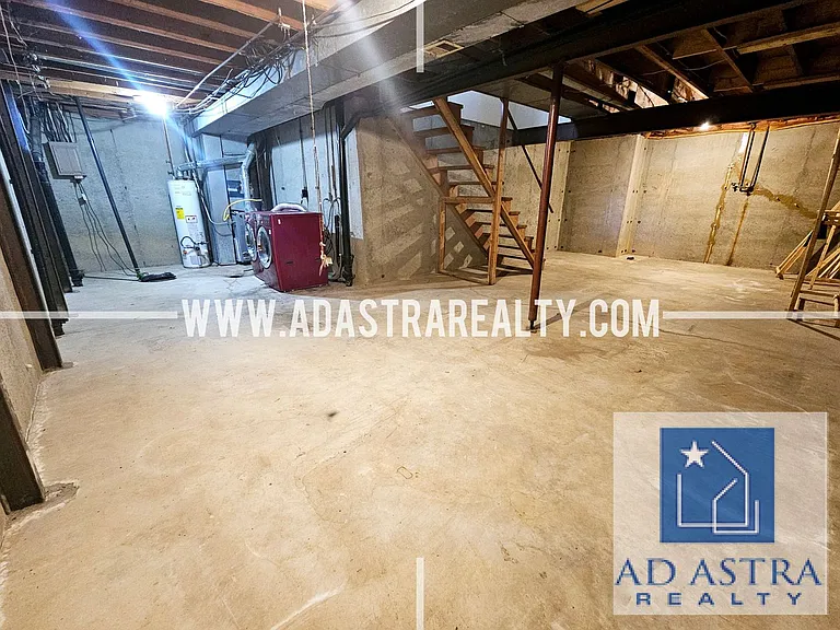 11807 Caenen St — Photo 33