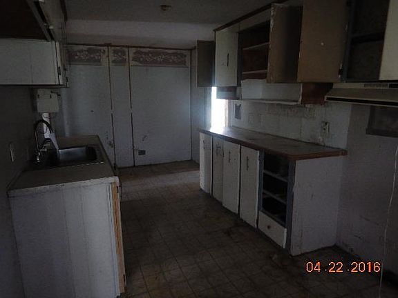 4th image of 4850 SE Pueblo Dr