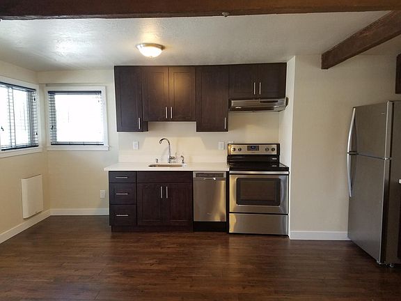 2nd image of 3314 Fuhrman Ave E APT 4