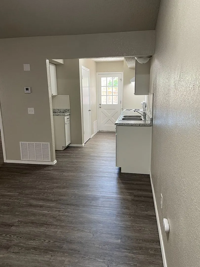Newly Remodeled Section 8 Approved — Photo 3