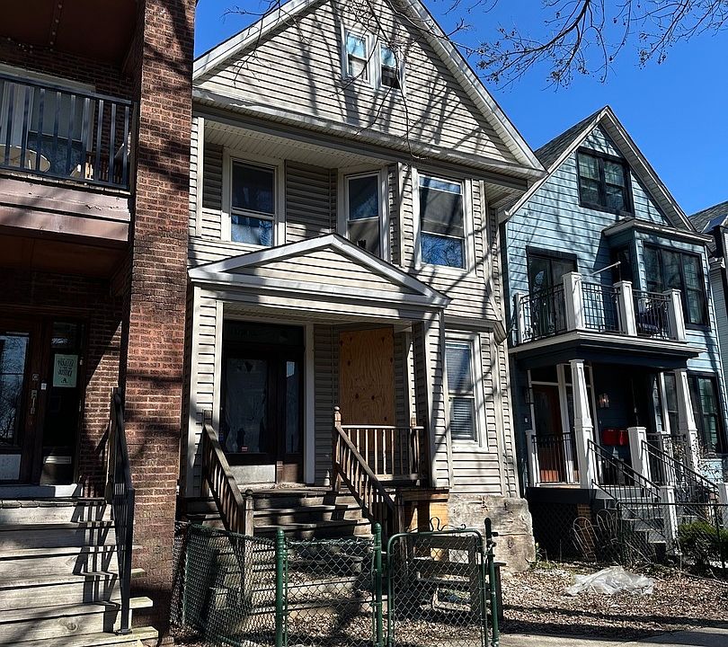 1st image of 1638 W Summerdale Ave