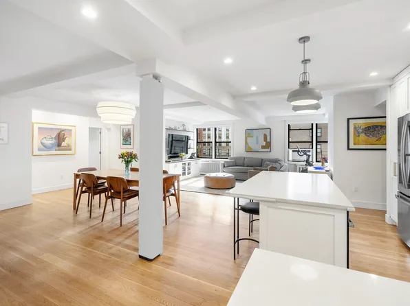 60 East 9th Street 607 image 1 of 30