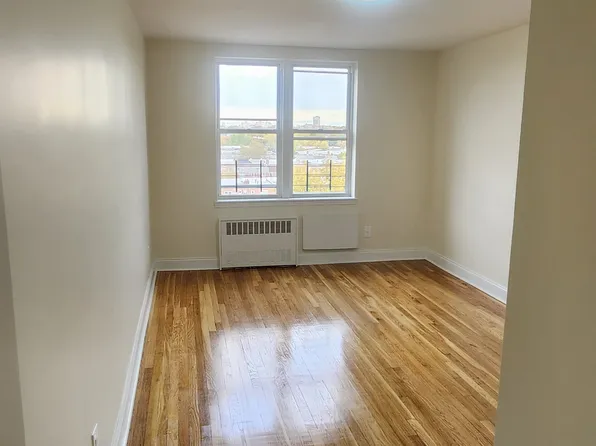 150-15 79th Avenue image 8 of 10