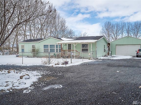 5th image of 4432 Road F NE