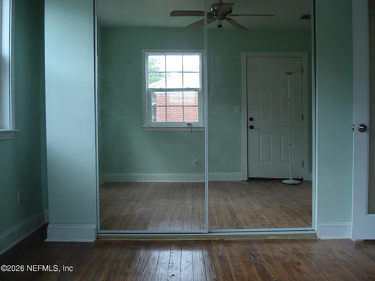 4776 Cardinal Blvd — Photo 5