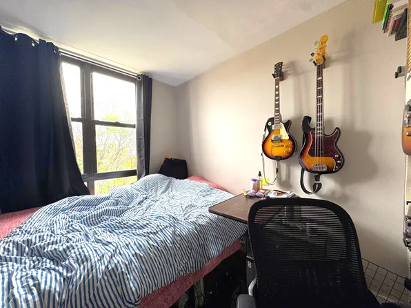 365 Tompkins Avenue image 7 of 14