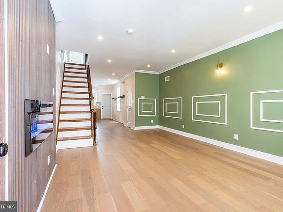 2nd image of 2965 Janney St