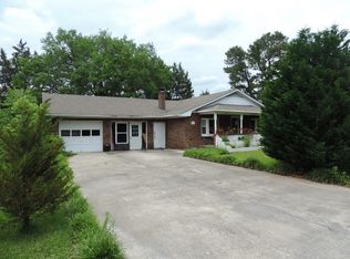 1141 N Bryan Rd, Jacksonville, NC 28546