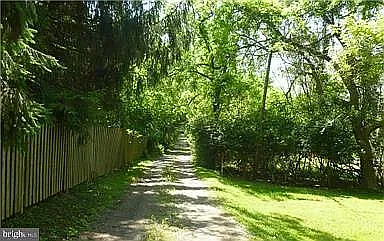 2758 Chain Bridge Rd — Photo 10