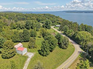 59 Townline Road, Grand Isle, VT 05458