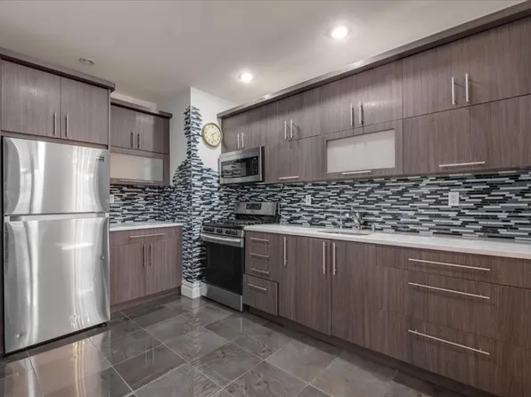 1150 Brighton Beach Avenue image 6 of 12