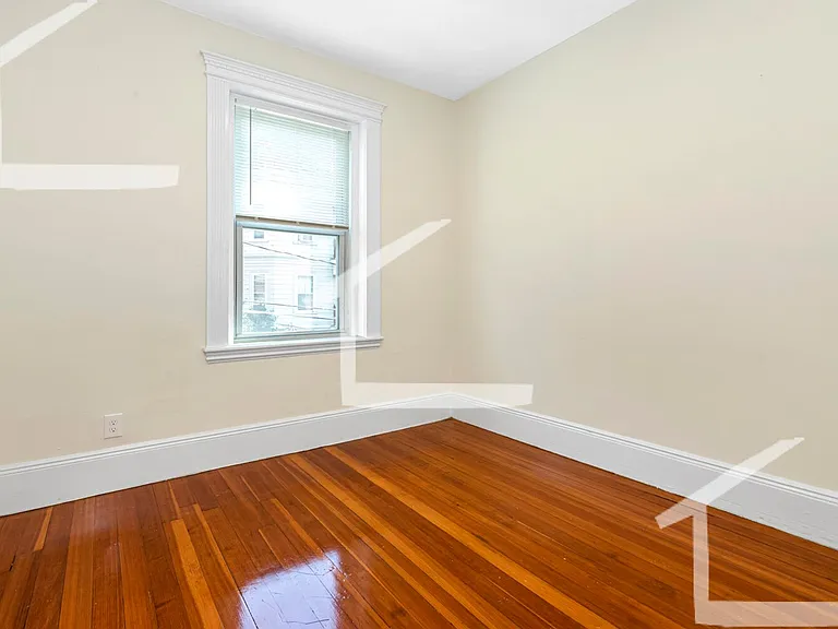44 Brackett St #22 — Photo 10