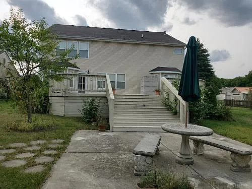2294 Hazelnut Dr — Photo 38
