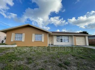 1304 SE 31st Ter, Cape Coral, FL 33904
