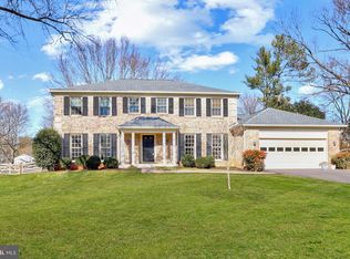 114 Peyton Rd, Sterling, VA 20165