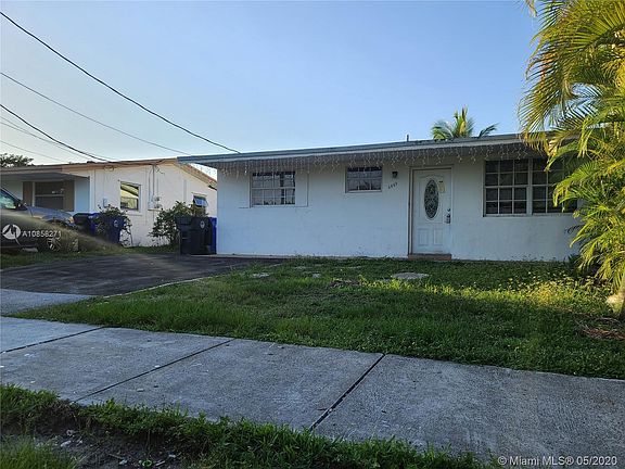 3rd image of 6889 SW 16th Ct Unit 6889