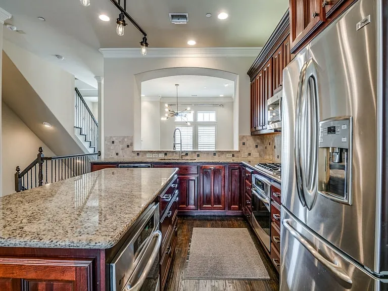 7927 Osborn Pkwy — Photo 8