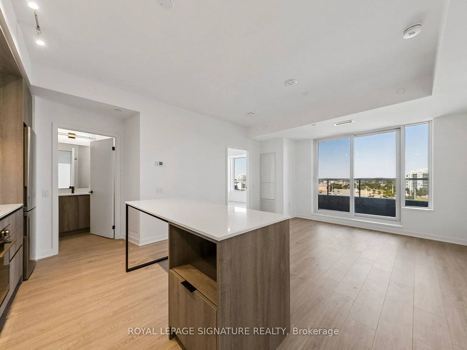 2 bed, $3,100 — Photo 4