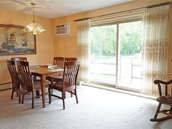 5th image of 521 Tollis Pkwy APT 285