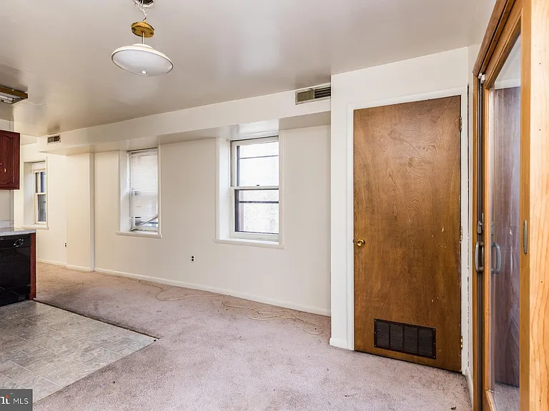 540 N 4th St #D — Photo 7