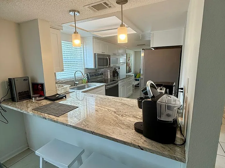 1005 Gulf Blvd #8 — Photo 10