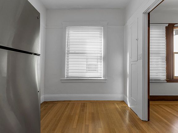 4th image of 1495 7th Ave APT 23