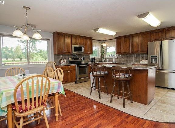 2nd image of 16011 S Timber Creek Ln