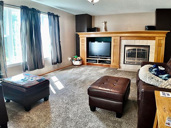 3rd image of 5909 NW 96th Ct