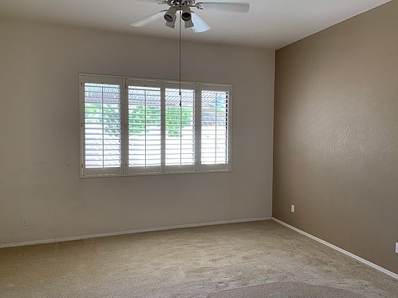 3rd image of 947 E McNair Dr
