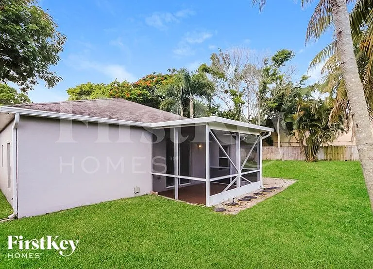 6329 Dimond St — Photo 15