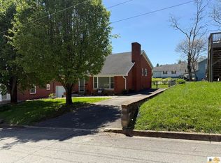 205 W Guardian St, Columbia, KY
