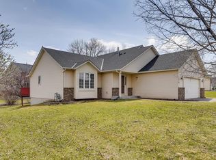 1848 Anton Way, Shakopee, MN 55379