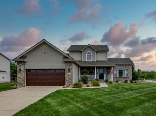 11552 Hibiscus Ln, Grand Ledge, MI 48837