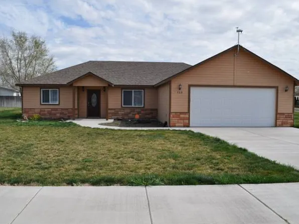 408 Capri Ct, Benton City, WA 99320