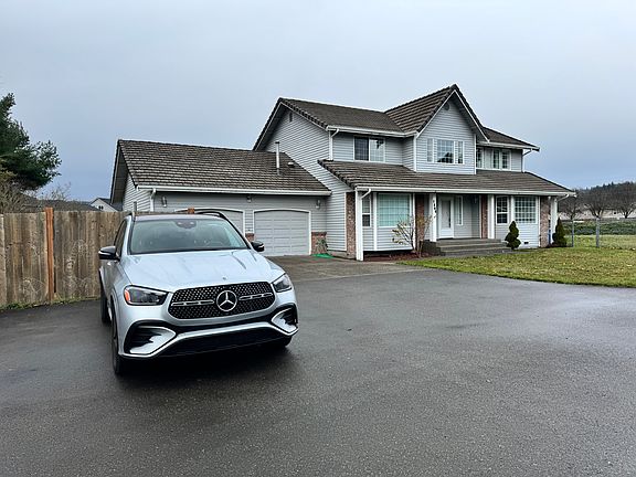 2nd image of 1009 Old Pioneer Way NW