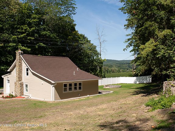 3rd image of 156 Farm Road