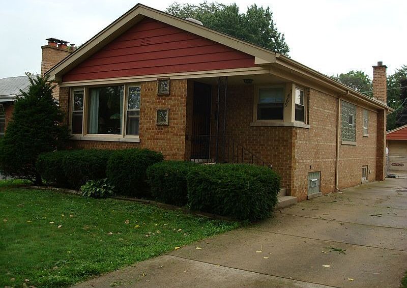 1st image of 9647 S Richmond Ave