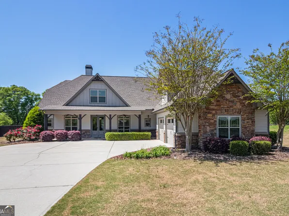 1 Red Oak Trl, Sharpsburg, GA 30277