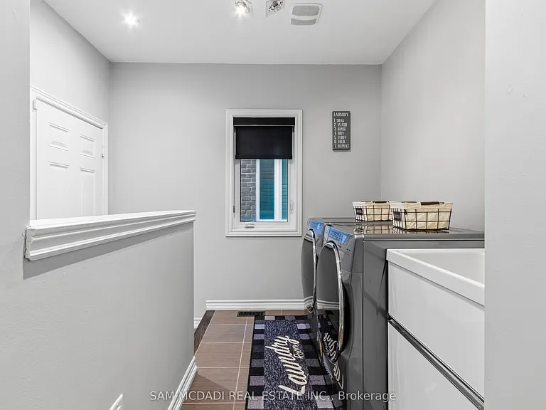 59 Kalmia Rd — Photo 18